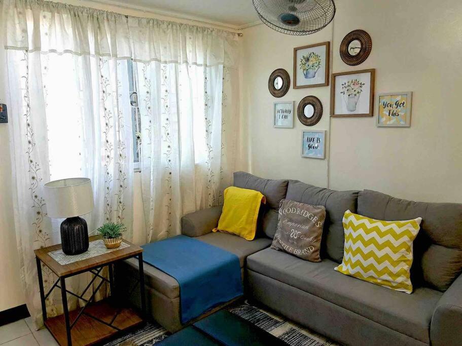CHEAPEST/ ENTIRE HOUSE W/ EVERYTHING YOU NEED :)