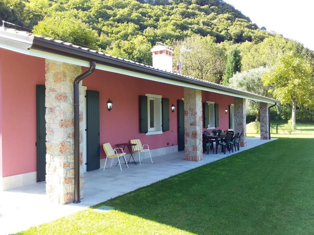Cottage Capre