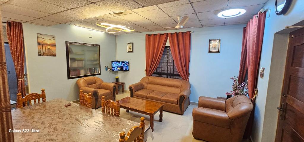 UDUPI HOMESTAY- White House 6 Br