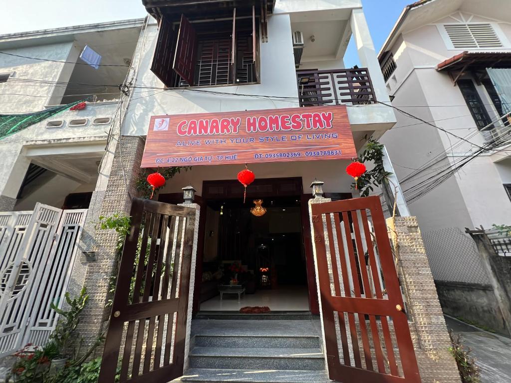 Canary Homestay