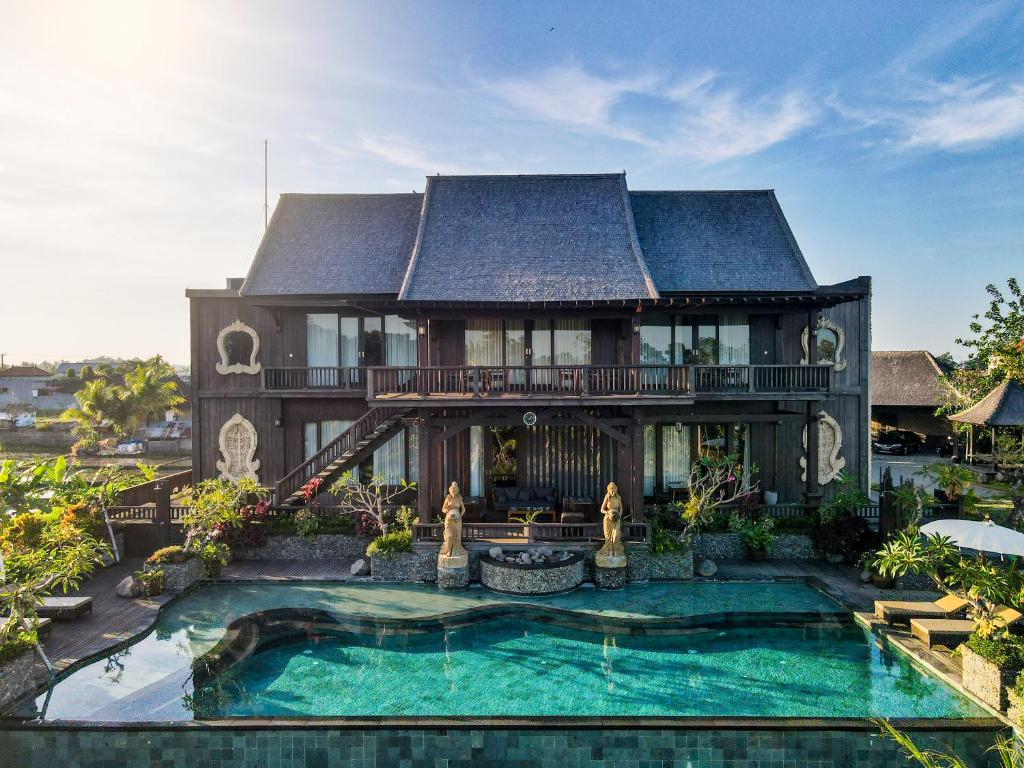 Royal Roco Villa