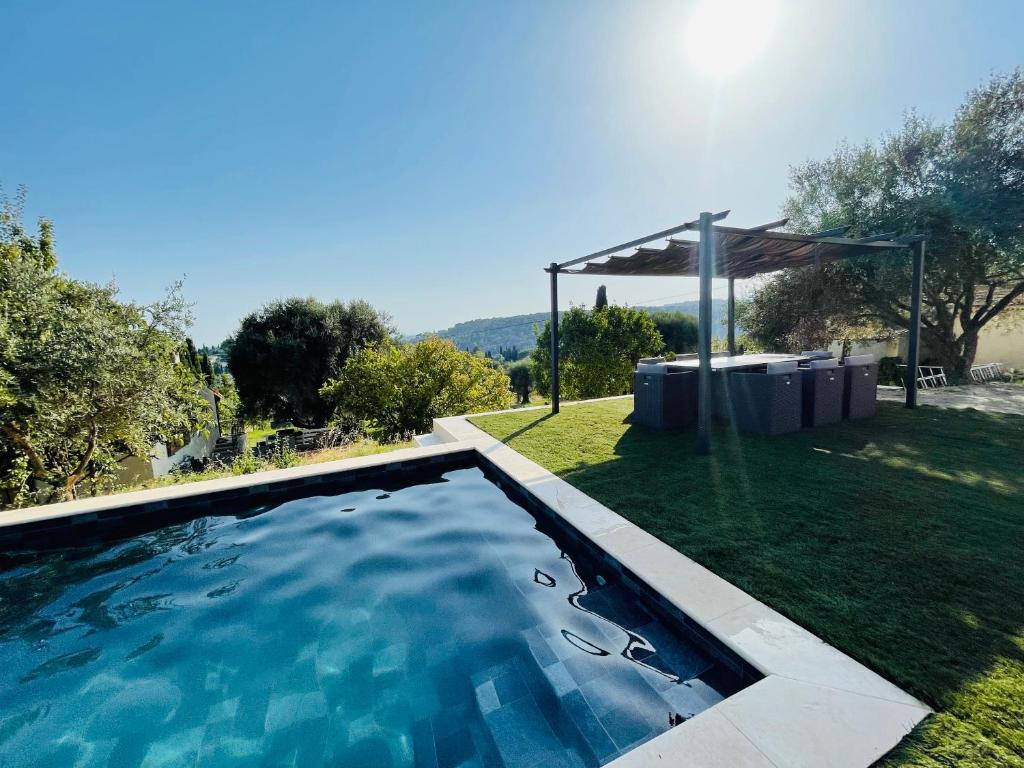 Magnifique Villa « Le Rocher de Noha »Côte d’Azur
