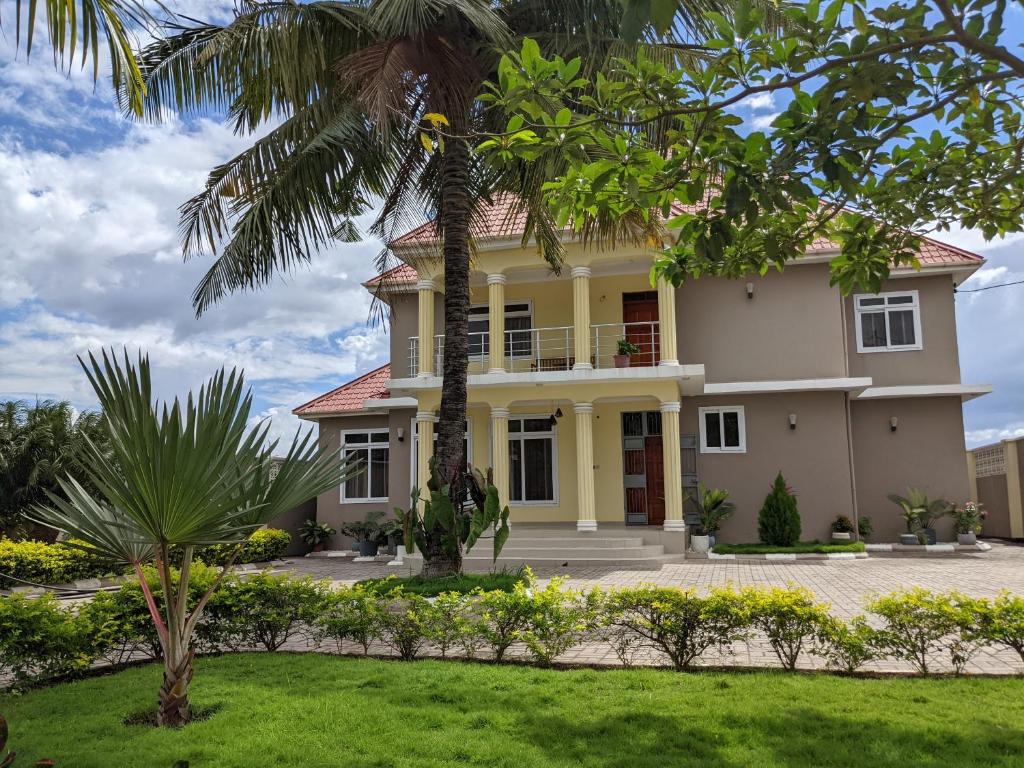 Luxury Garden Home