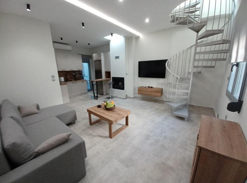 Doukas Home