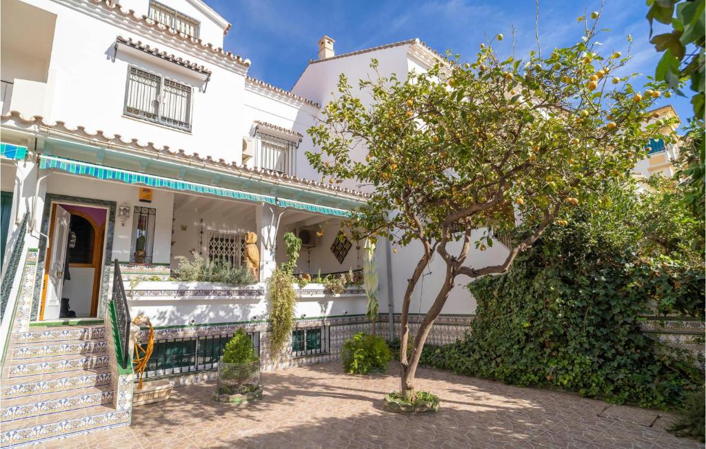 Beautiful Home In Torre Del Mar With Outdoor Swimming Pool, Wifi And 3 Bedrooms