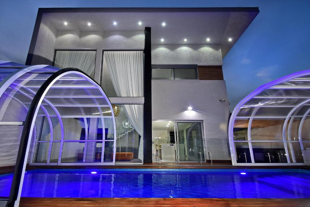 Villa Aqua Boutique