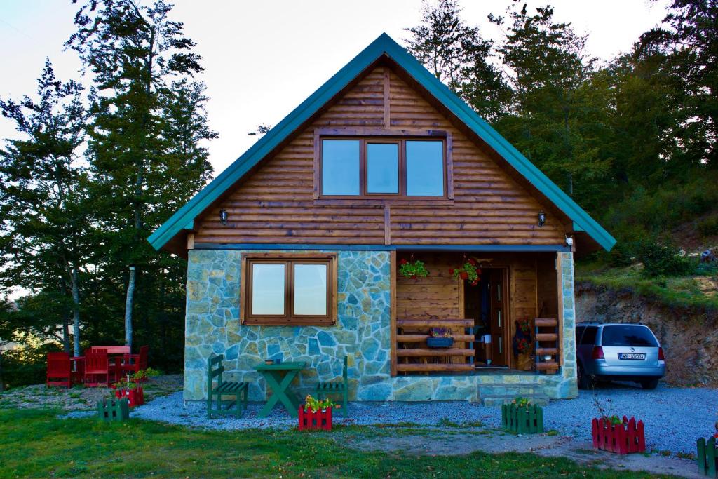 Mountain Star House