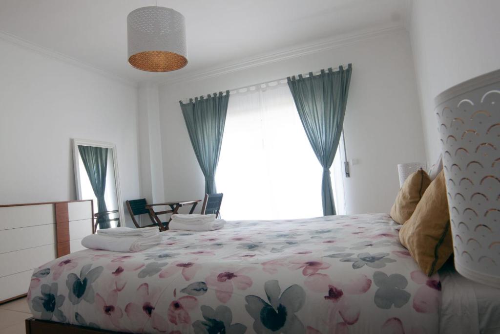 InTune Peniche Property