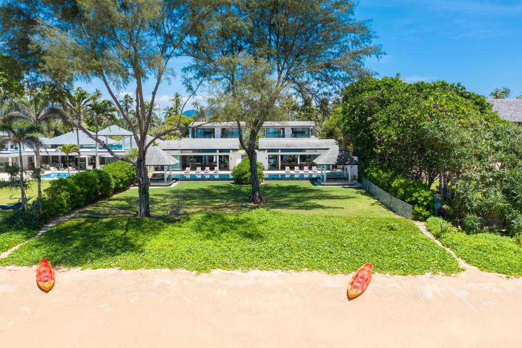 Twin Villas Natai - 10 Bedroom Luxury Beach Front Villa
