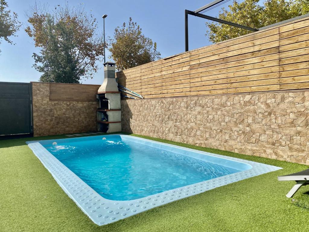 Dora house with pool by HCLUB Agency