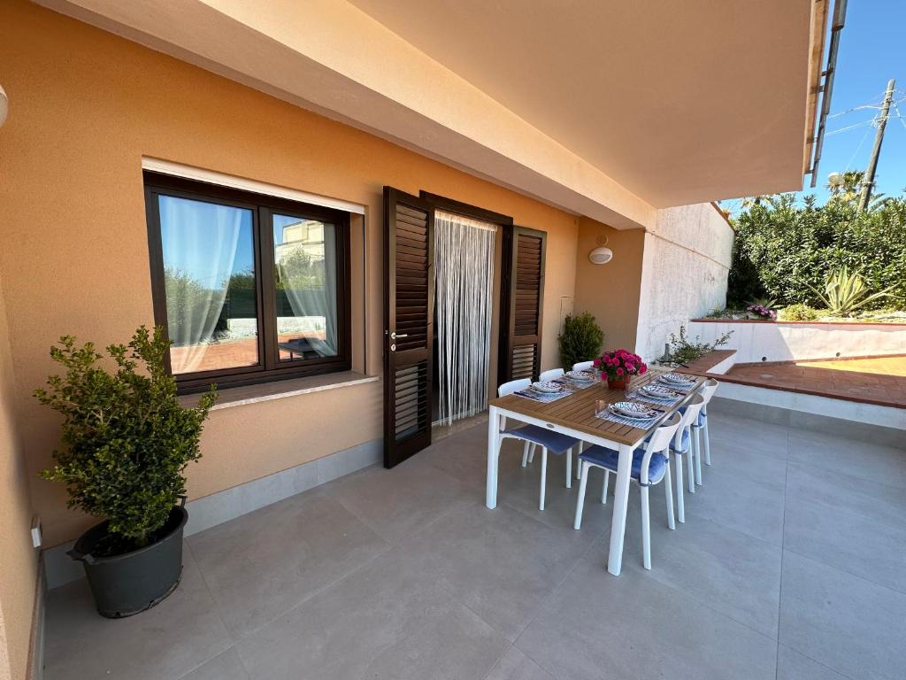 Villa FIORENZA - 100 mt dal Mare