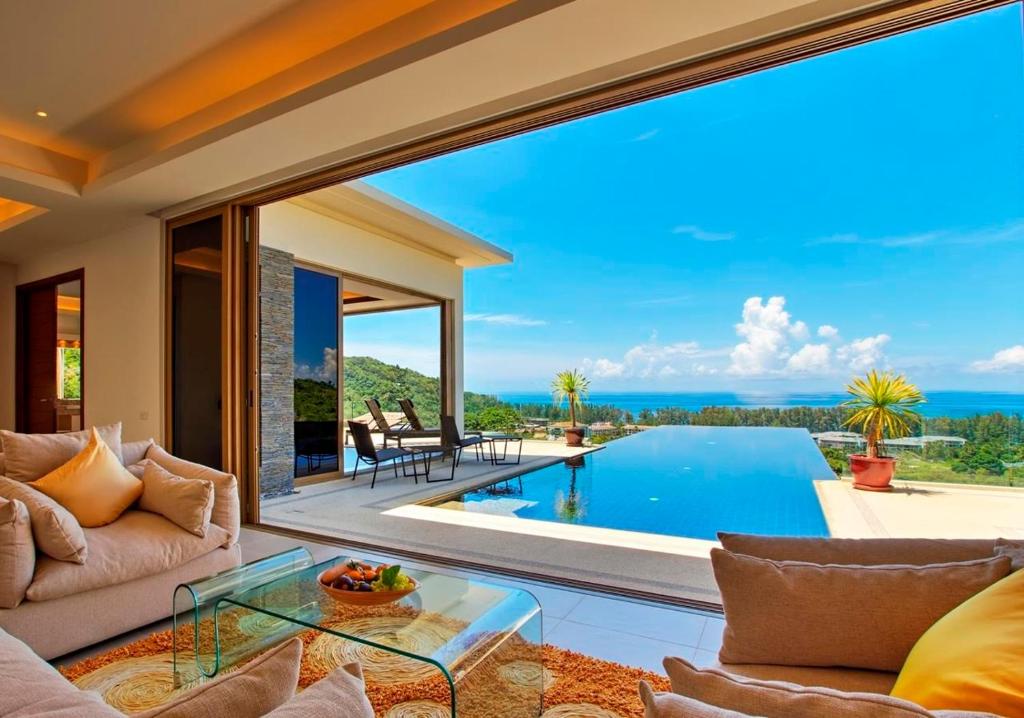 Seaview Hilltop Wow 2br Pool Villa Naithon Beach