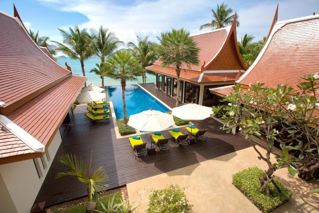 Dhevatara Cove, Family Beachfront Villa with Gym
