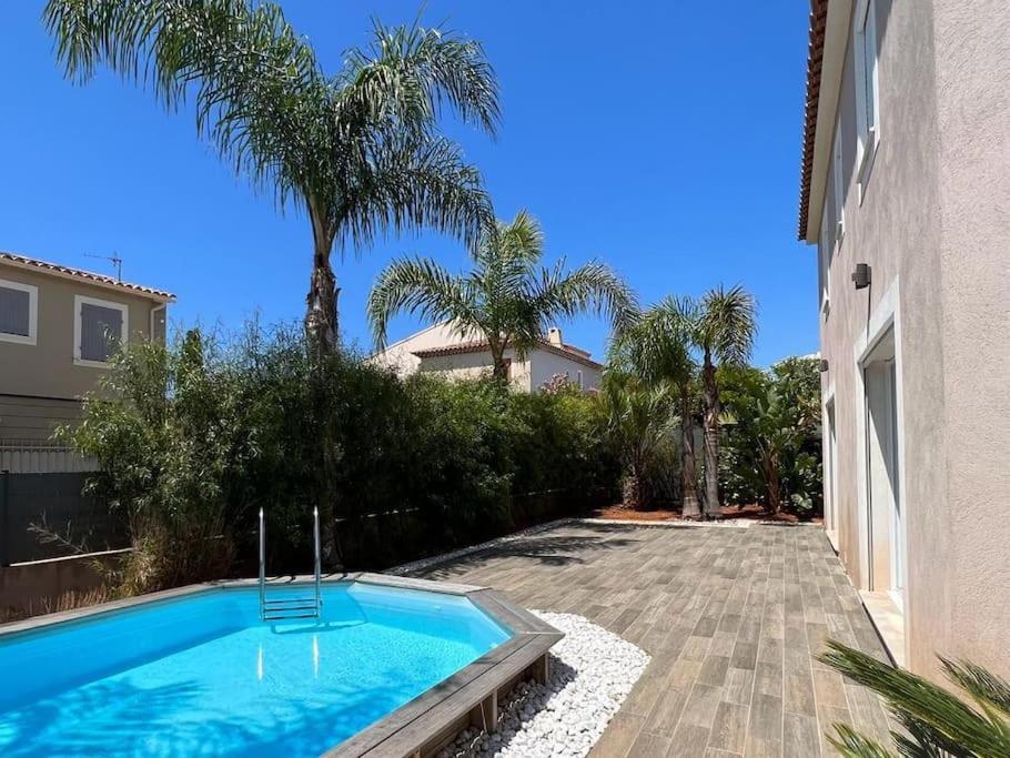 Villa Récente 6 Pers à Bandol avec piscine, jardin et accès plage à pied