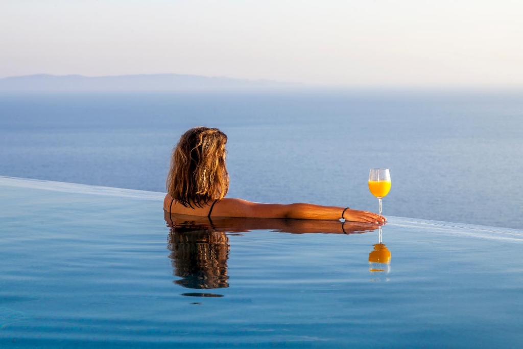 SIVOTA SUNSET VILLAS