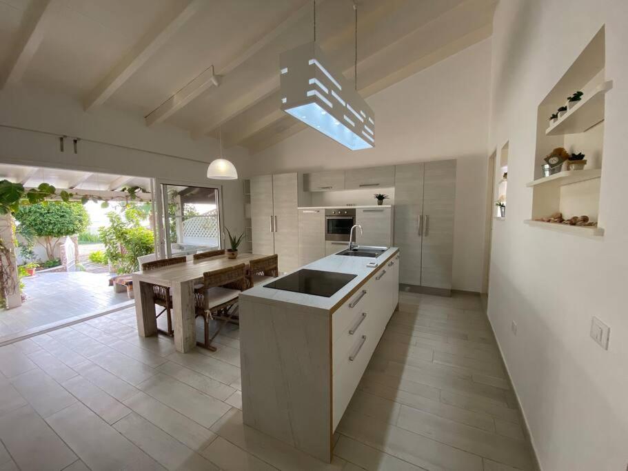 Beach Villa Santa Maria