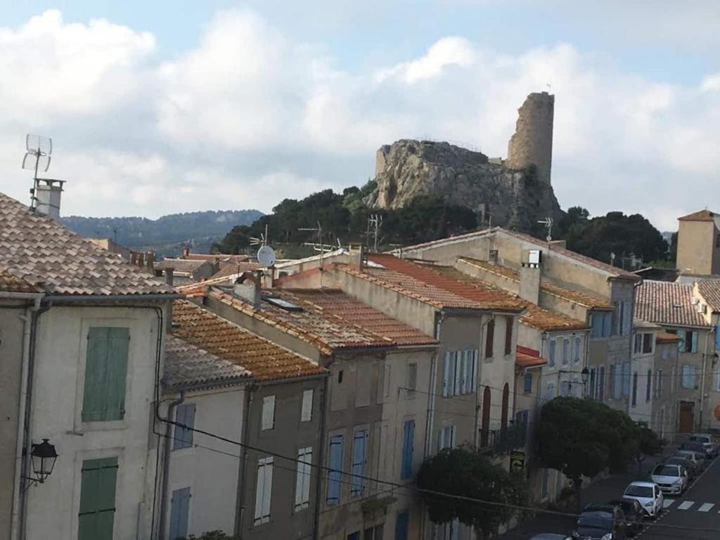 Jolie Maison au centre du village