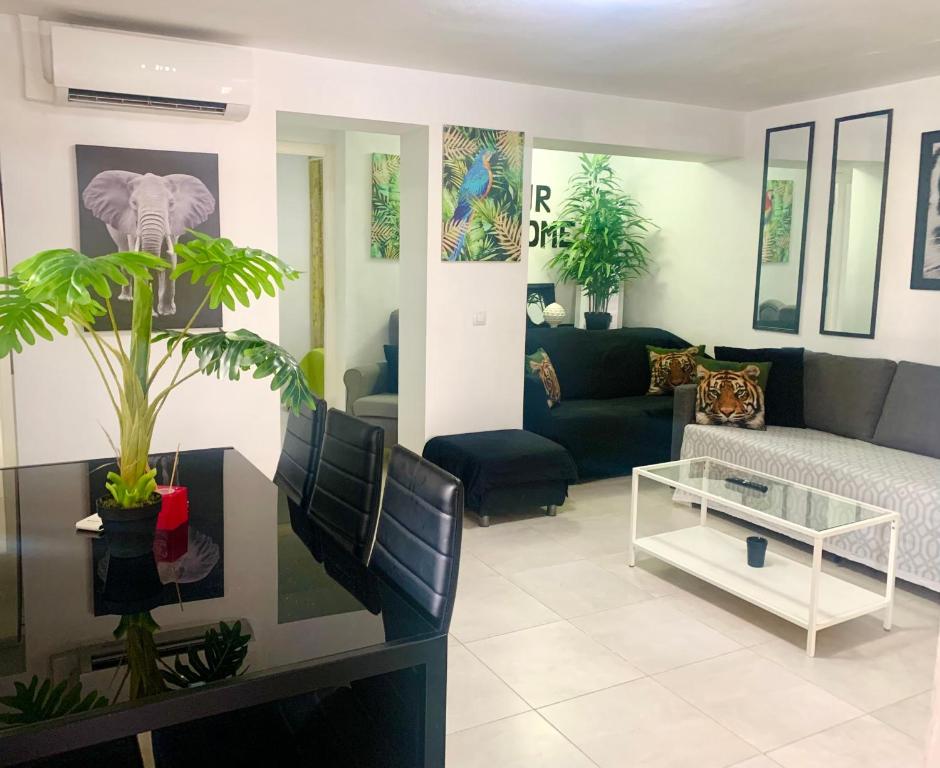 Casita a 3 minutos de la playa con Aire Acondicionado e Internet