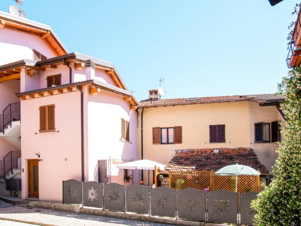 Holiday Home Martino - DMA322 by Interhome