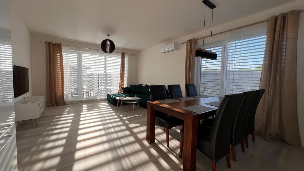 Klimatizovaný Apartmánový dom s vírivkou, 9B