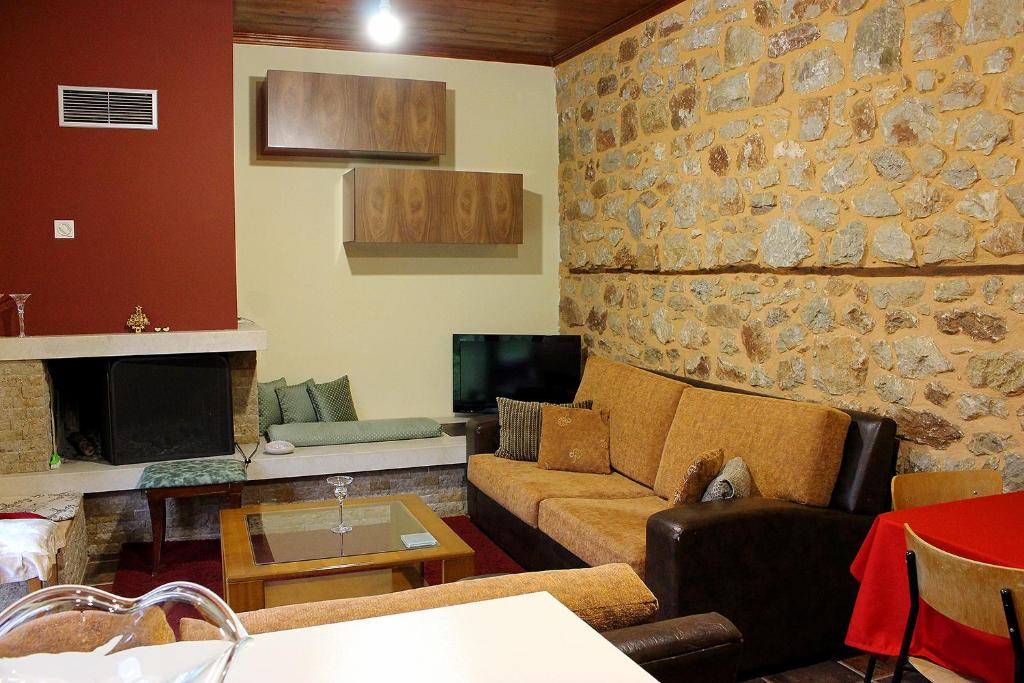 Snow story 1 -Elati, Trikala-2BD