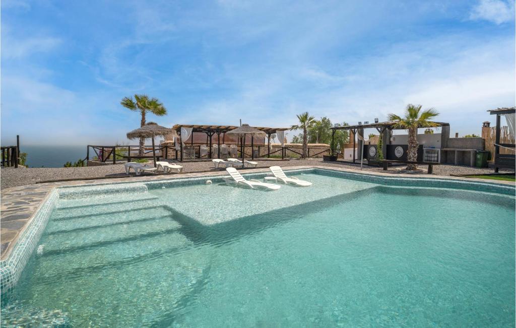 Awesome Home In Adra With Wifi, Private Swimming Pool And 2 Bedrooms 2
