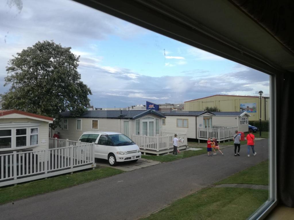 Happy Days Caravan Primrose Valley