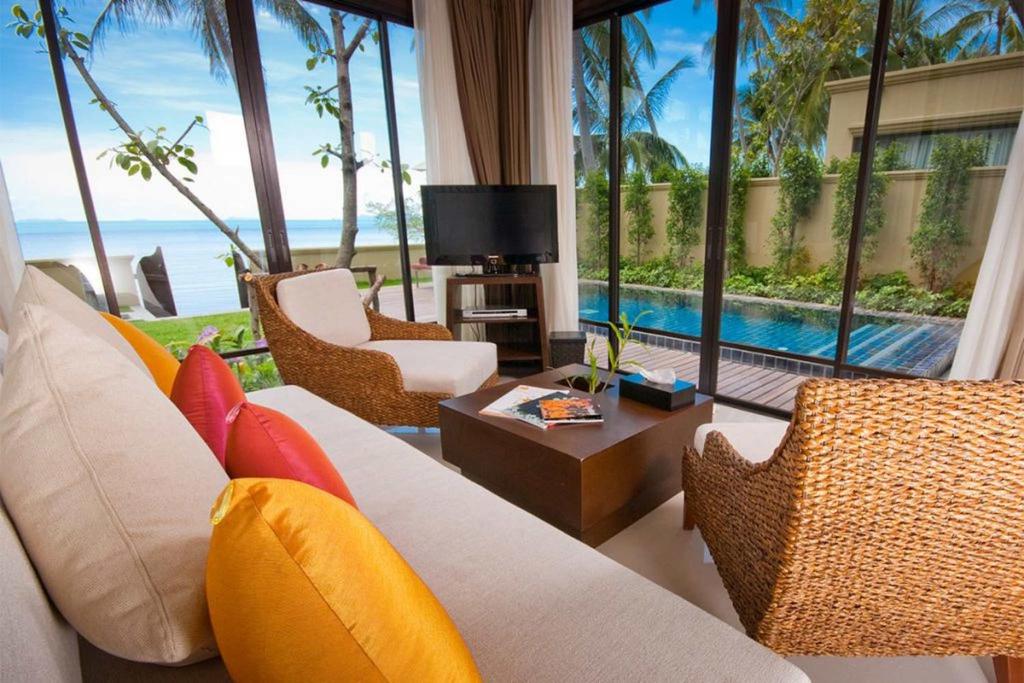 TUI BLUE The Passage Samui Private Pool Villas & Beach Resort